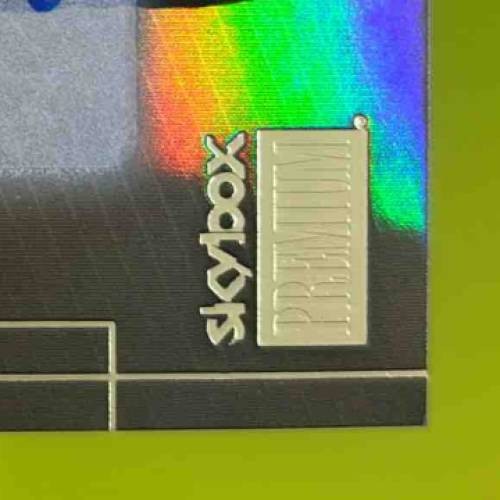 2024 SkyBox Metal Universe Champions Logan Diggs Skybox Premium Gold #S-42 Auto - Sports Cards