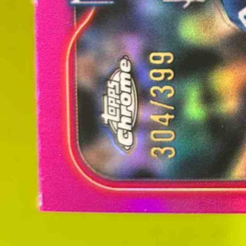 2024 Topps Chrome Theo Johnson Magenta Refractor 304/399 #257 RC New York Giants - Sports Cards