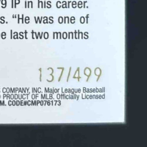 2024 Topps Michael King Green Crackle Foil 137/499 #429 San Diego Padres - Sports Cards