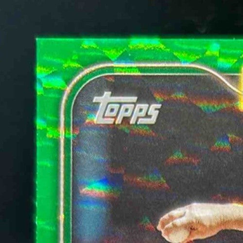 2024 Topps Michael King Green Crackle Foil 137/499 #429 San Diego Padres - Sports Cards