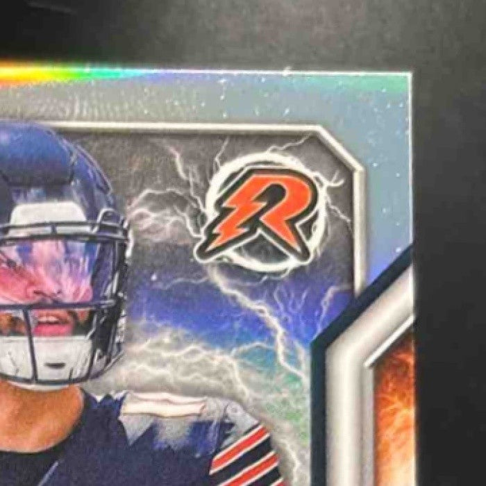 2024 Topps Resurgence Caleb Williams Refractor #117 RC Chicago Bears - Sports Cards