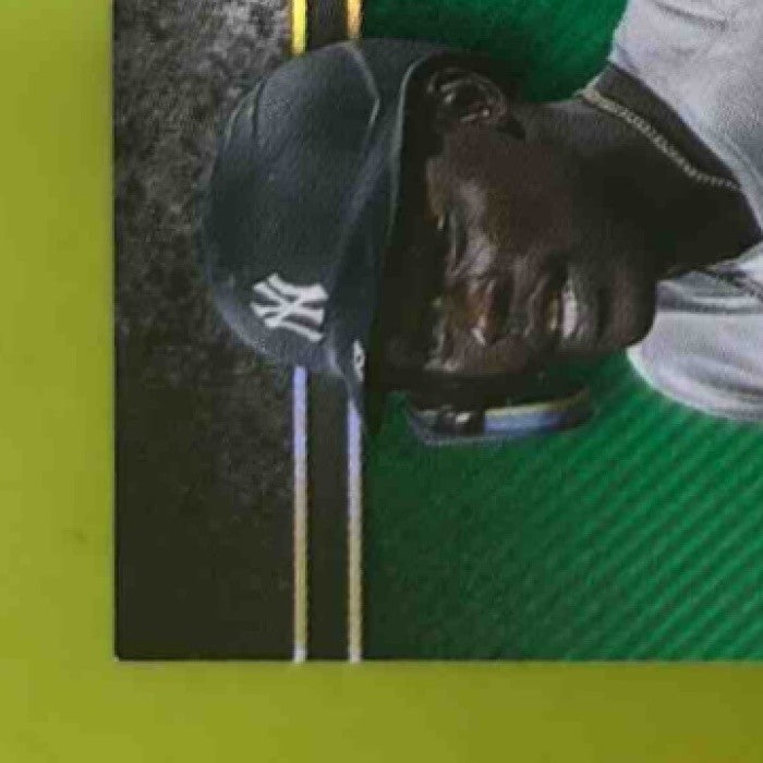 2024 Topps Triple Threads Jazz Chisholm Jr. Auto Relics Emerald /18 Yankees - Sports Cards