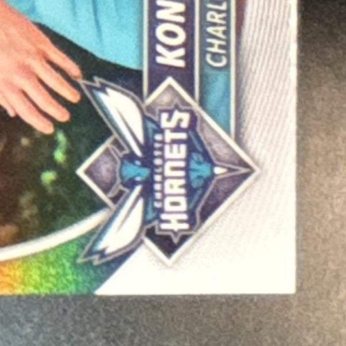 2025-26 Bowman Kon Knueppel Chrome Red Rookie Variation SP RC Charlotte Hornets - Sports Cards