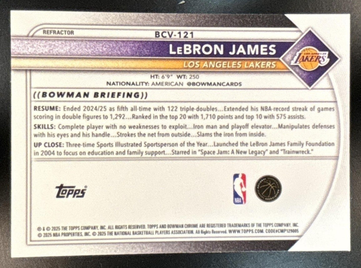 2025-26 Bowman LeBron James Chrome Refractor /499 #BCV-121 Los Angeles Lakers - Sports Cards