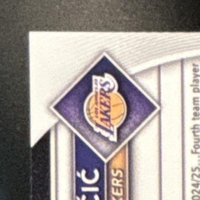 2025-26 Bowman Luka Doncic Chrome Etched In Glass Variation #NBE-10 SP Lakers - Sports Cards