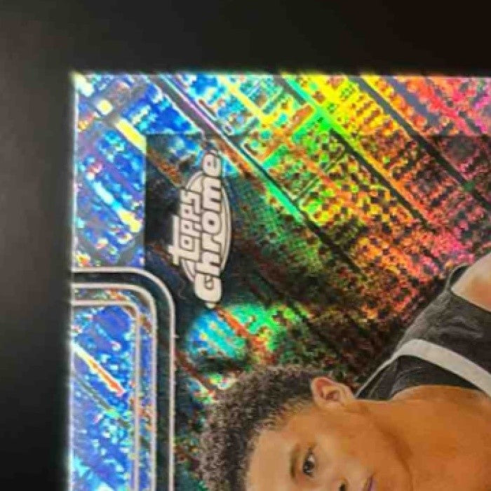2025-26 Topps Chrome Carter Bryant Skylight Refractor #264 RC San Antonio Spurs - Sports Cards