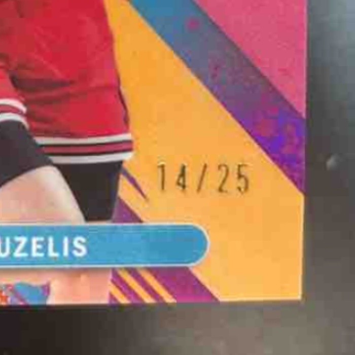 2025-26 Topps Finest Matas Buzelis Common Orange Refractor /25 #36 Chicago Bulls - Sports Cards