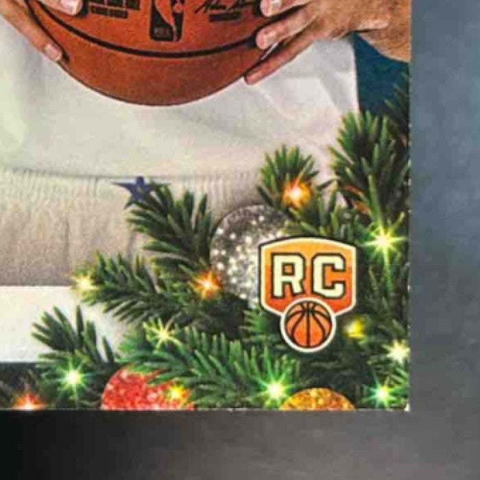 2025-26 Topps Holiday Cooper Flagg Relics Blue Metallic /299 MEM RC Mavericks - Sports Cards