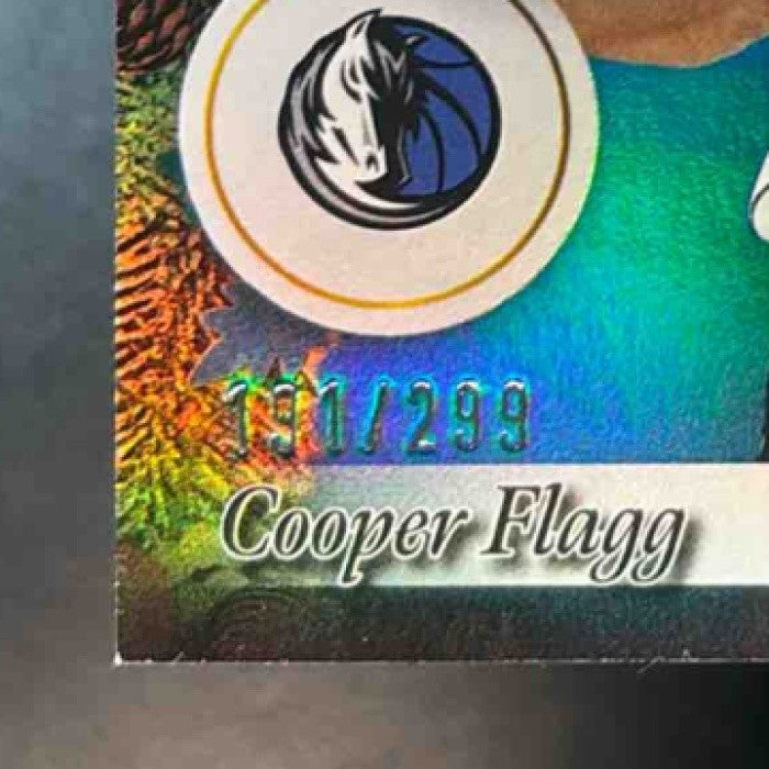 2025-26 Topps Holiday Cooper Flagg Relics Blue Metallic /299 MEM RC Mavericks - Sports Cards
