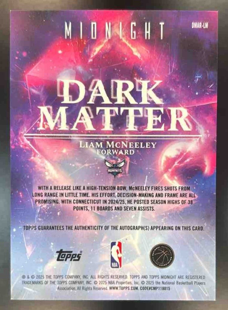 2025-26 Topps Midnight Liam McNeeley Dark Matter Rookie Auto Charlotte Hornets - Sports Cards