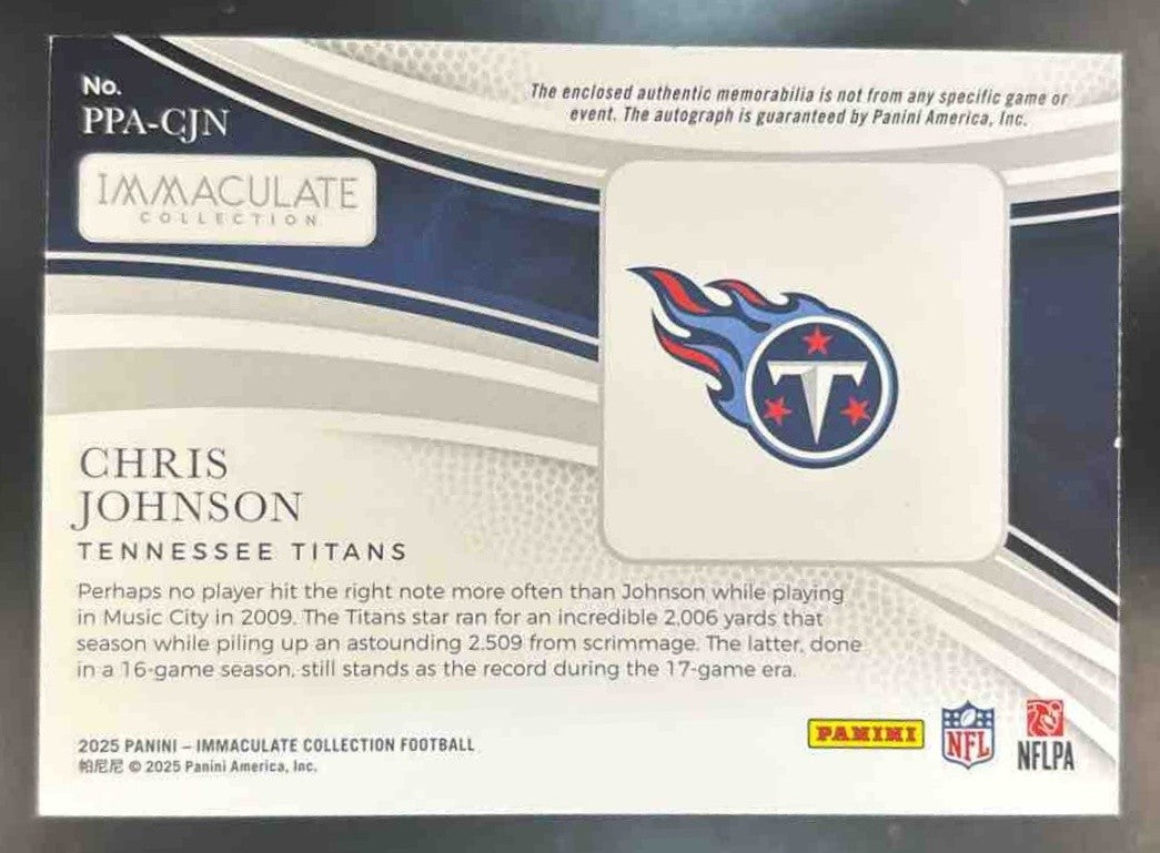 2025 Immaculate Collection Chris Johnson Premium Patch Auto /99 Mem Titans - Sports Cards