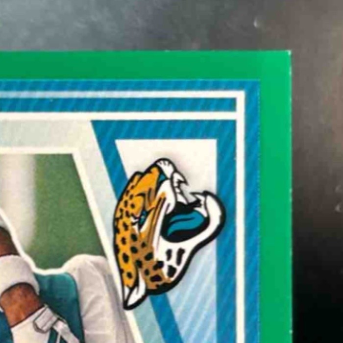 2025 Panini Donruss Travis Hunter Press Proof Green #301 RC Jacksonville Jaguars - Sports Cards