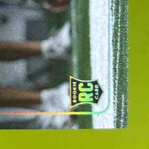 2025 Panini Luminance Isaiah Bond Dynamic Rookies #15 - Sports Cards