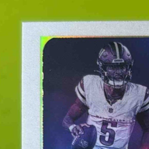 2025 Panini Luminance Jayden Daniels Vestige #9 Washington Commanders - Sports Cards