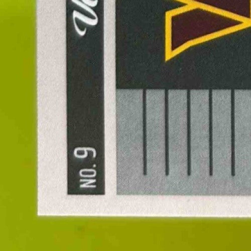 2025 Panini Luminance Jayden Daniels Vestige #9 Washington Commanders - Sports Cards