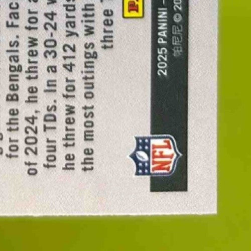 2025 Panini Luminance Joe Burrow Vestige #13 Cincinnati Bengals - Sports Cards