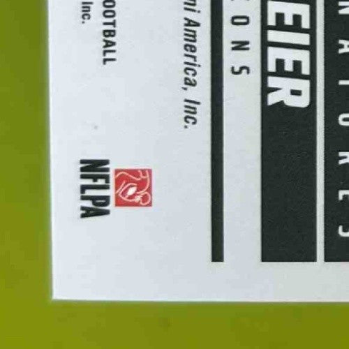 2025 Panini Luminance Tyler Allgeier Portrait Signatures Gold /50 Falcons - Sports Cards