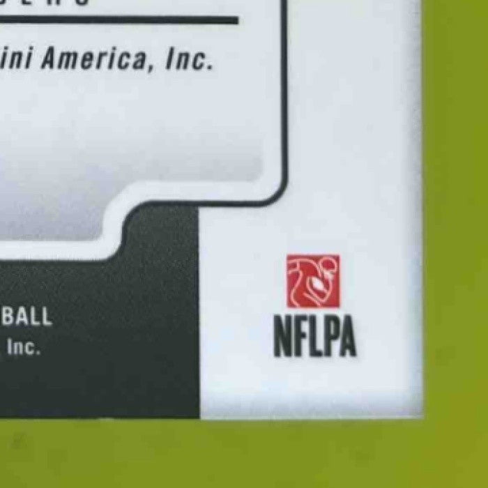 2025 Panini Mosaic Derek Carr Showtime Signatures Red and Yellow AUTO Raiders - Sports Cards