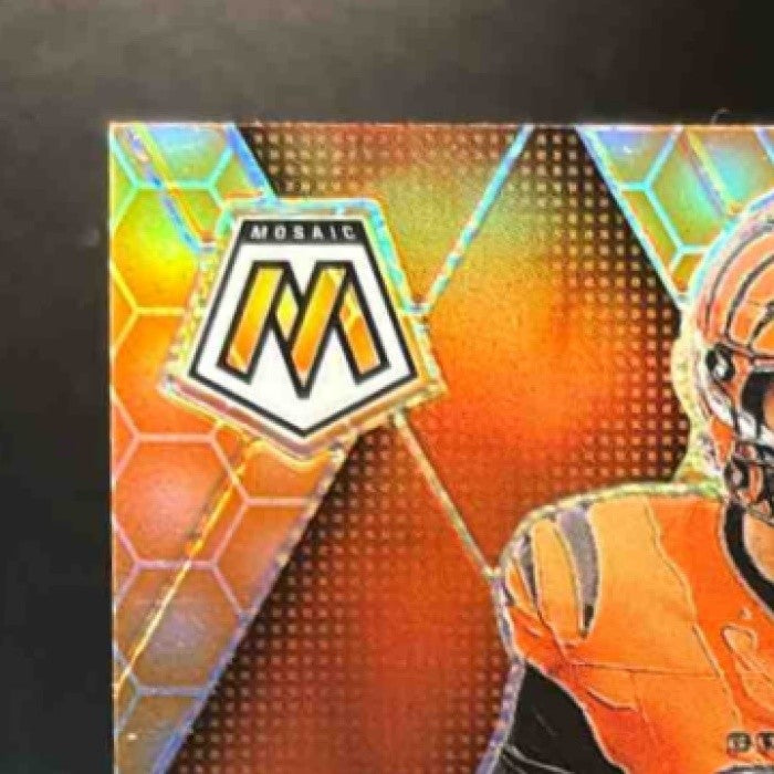 2025 Panini Mosaic Mike Gesicki Honeycomb Prizm #36 Cincinnati Bengals - Sports Cards