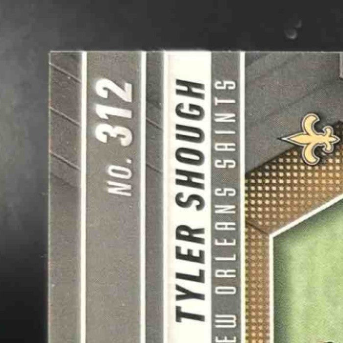 2025 Panini Mosaic Tyler Shough Rookies Red Prizm #312 RC New Orleans Saints - Sports Cards