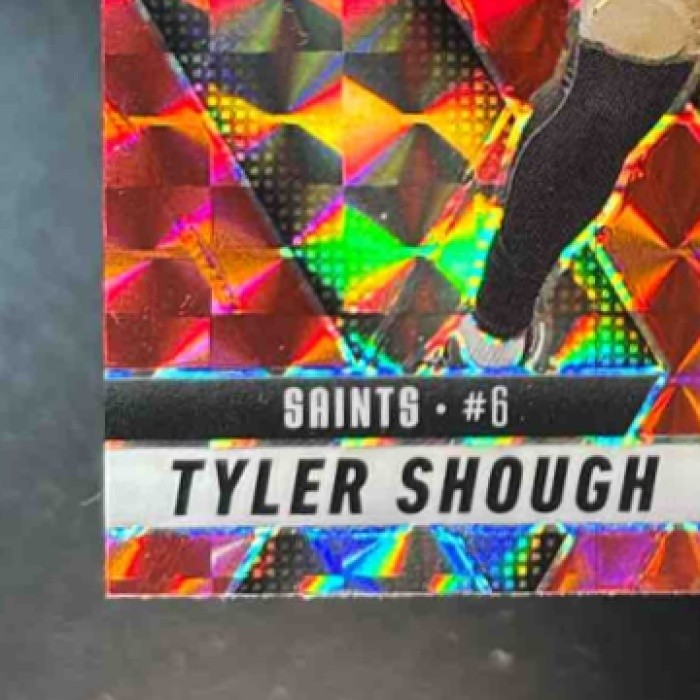 2025 Panini Mosaic Tyler Shough Rookies Red Prizm #312 RC New Orleans Saints - Sports Cards