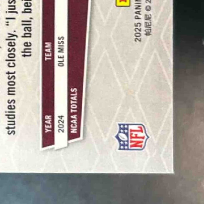 2025 Panini Phoenix Trey Amos Red Hyper /399 #213 RC Washington Commanders - Sports Cards