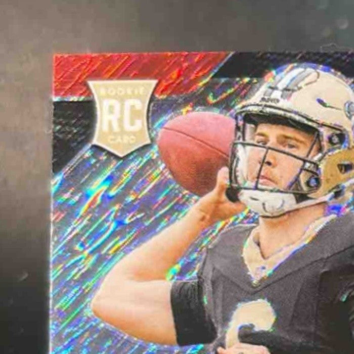 2025 Panini Prizm Tyler Shough Patch Auto Red Shimmer /35 MEM RC Saints - Sports Cards
