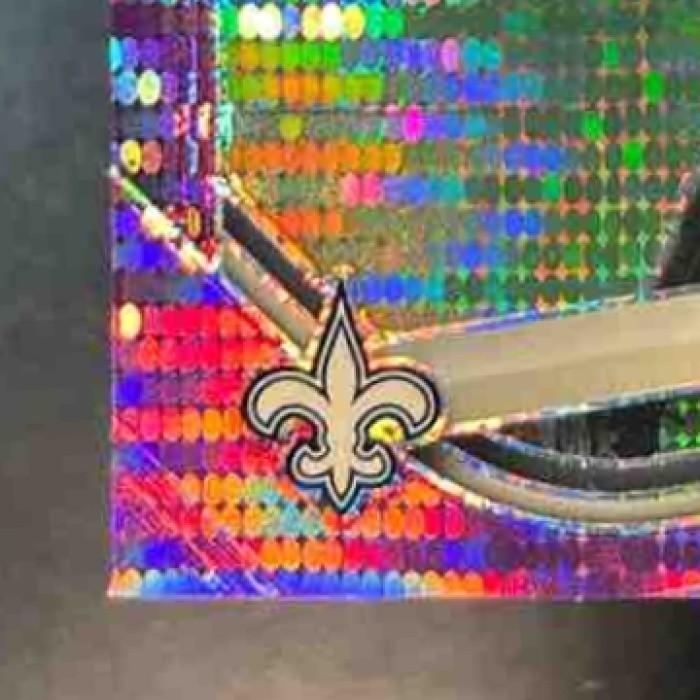 2025 Panini Prizm Tyler Shough Purple Pulsar #327 RC New Orleans Saints - Sports Cards