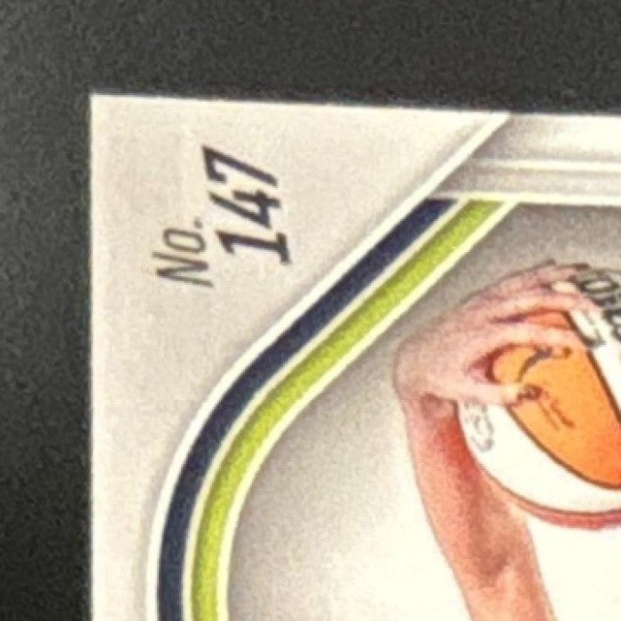 2025 Panini WNBA Prizm Paige Bueckers White Seismic #147 Dallas Wings - Sports Cards