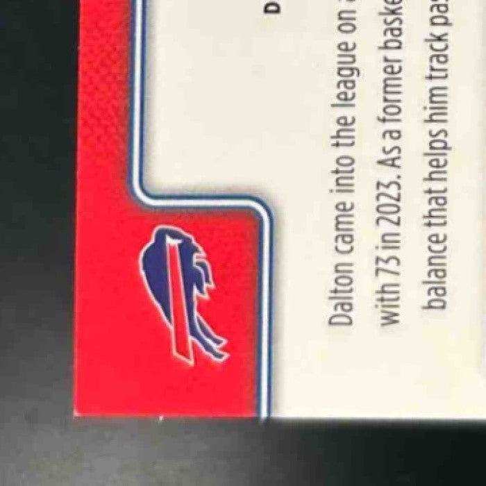 2025 Topps Chrome Dalton Kincaid Black Geometric 1/10 #37 Buffalo Bills - Sports Cards