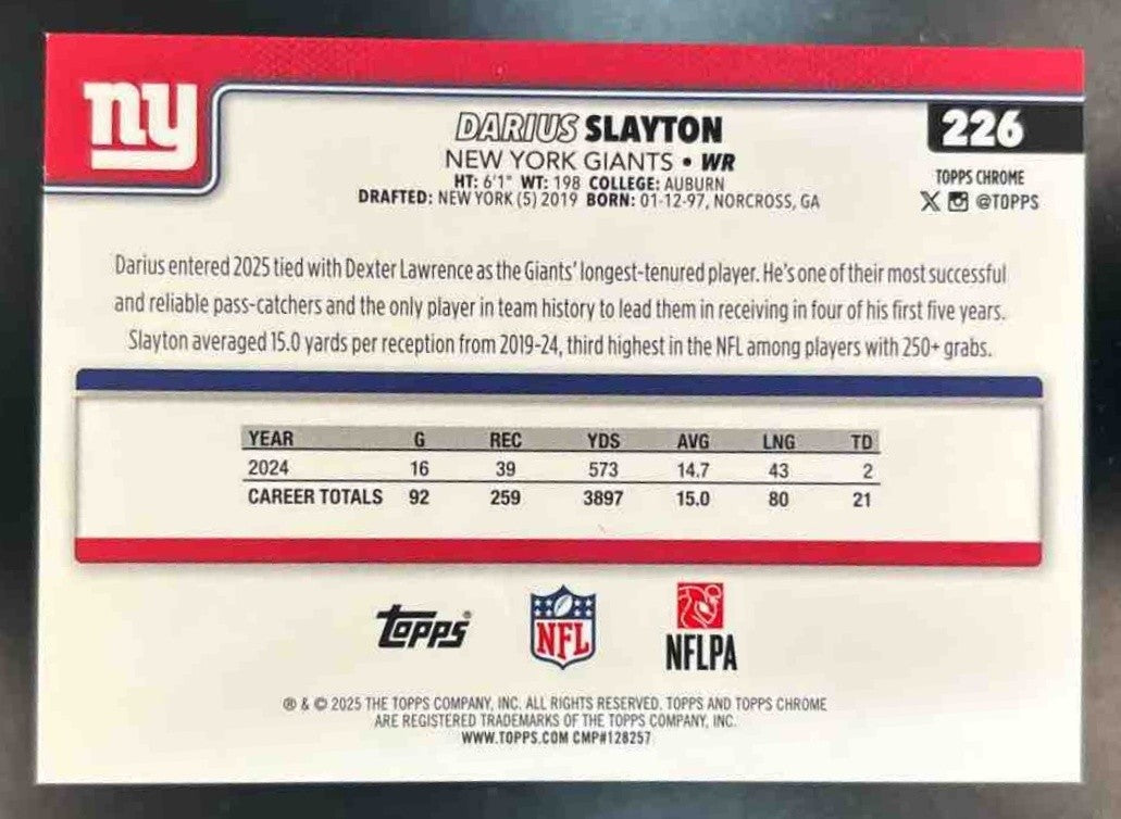 2025 Topps Chrome Darius Slayton Red Wave Refractor /5 #226 New York Giants - Sports Cards