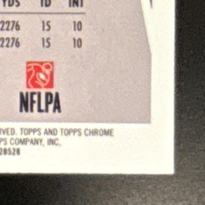 2025 Topps Chrome Drake Maye 1975 Pink Refractor /250 New England Patriots - Sports Cards