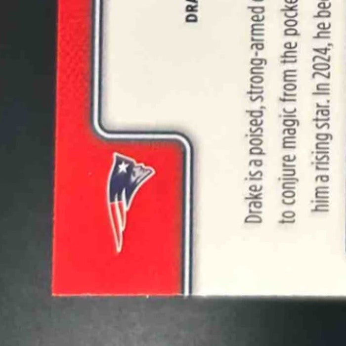 2025 Topps Chrome Drake Maye Red/White/Blue Refractor #207 New England Patriots - Sports Cards