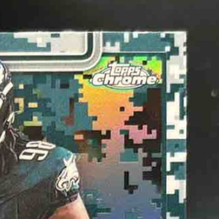 2025 Topps Chrome Jalen Carter Team Camo Variation #250 SP Philadelphia Eagles - Sports Cards