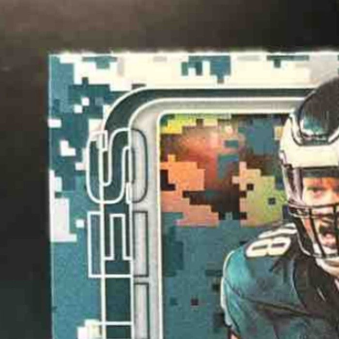 2025 Topps Chrome Jalen Carter Team Camo Variation #250 SP Philadelphia Eagles - Sports Cards