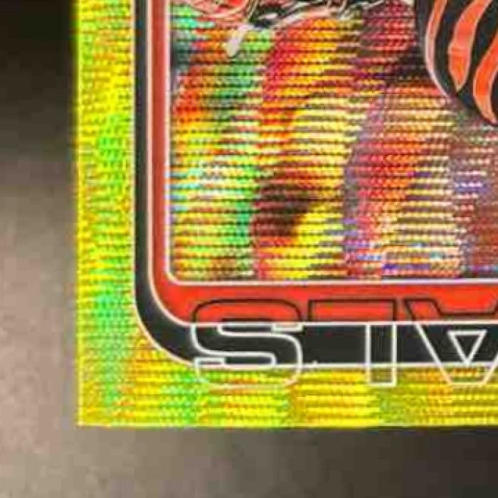 2025 Topps Chrome Joe Burrow #61 Yellow Wave /275 Cincinnati Bengals - Sports Cards
