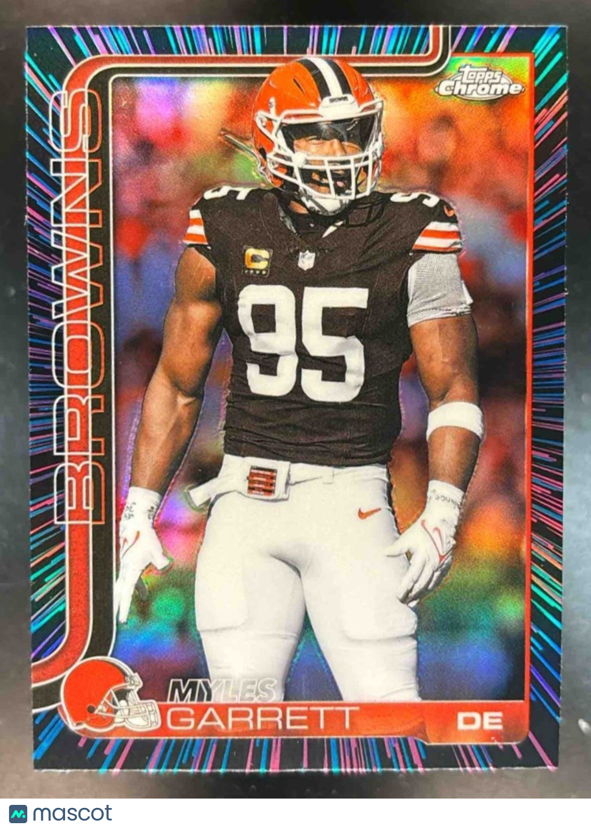 2025 Topps Chrome Myles Garrett Neon Pulse Refractor #70 Cleveland Browns - Sports Cards