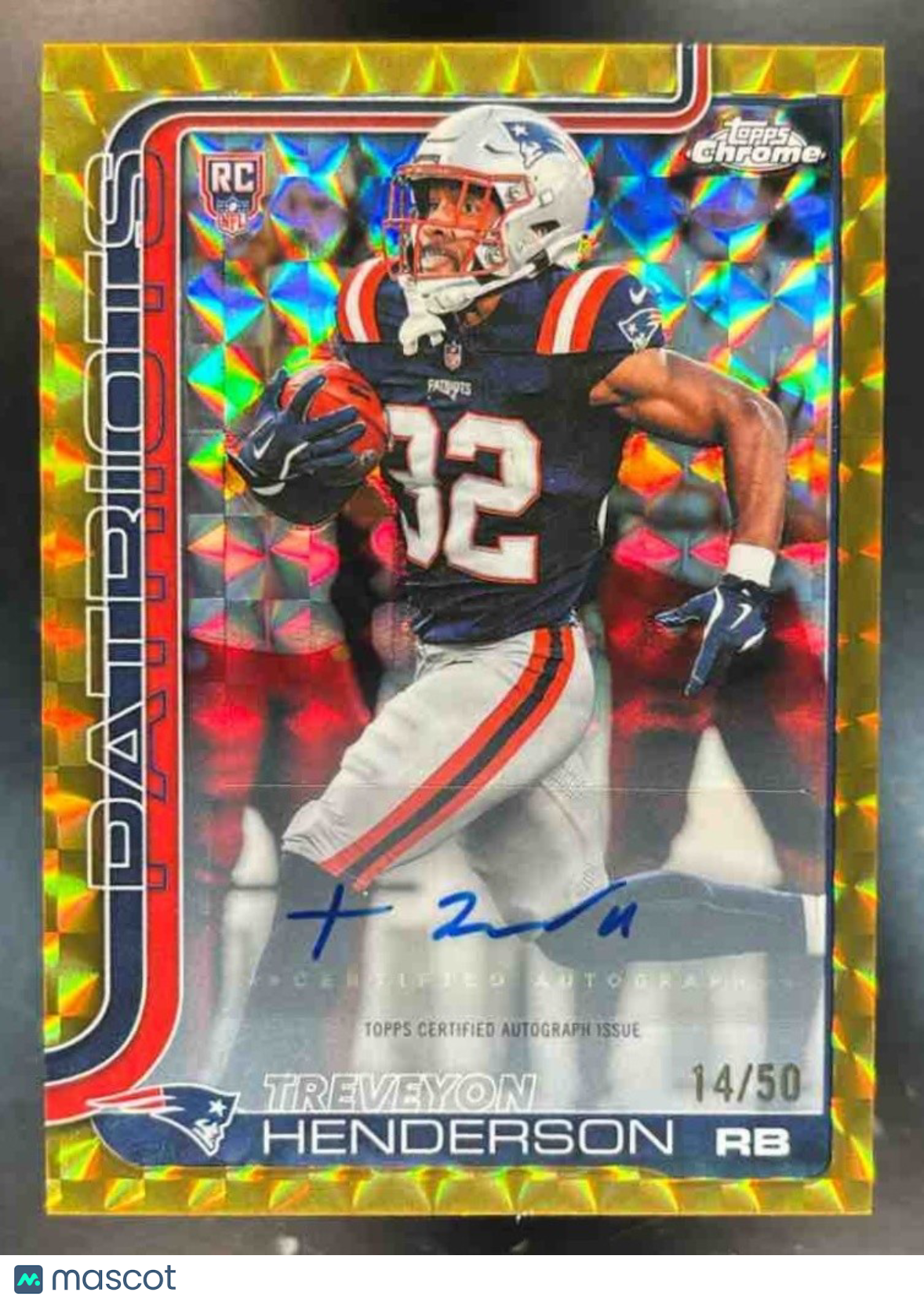 2025 Topps Chrome TreVeyon Henderson Auto Gold Geometric /50 RC Patriots - Sports Cards