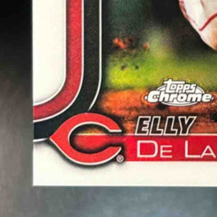 2025 Topps Chrome Update Elly De La Cruz White Refractor /30 #USC189 Reds - Sports Cards