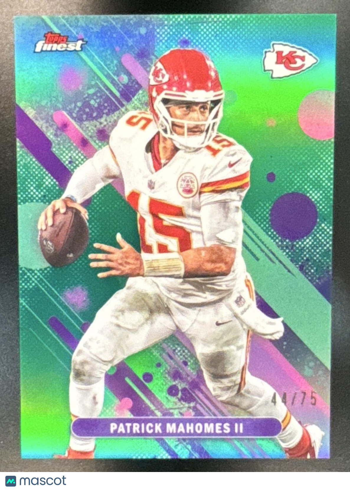 2025 Topps Finest Patrick Mahomes True Green Refractor 44/75 Kansas City Chiefs - Sports Cards
