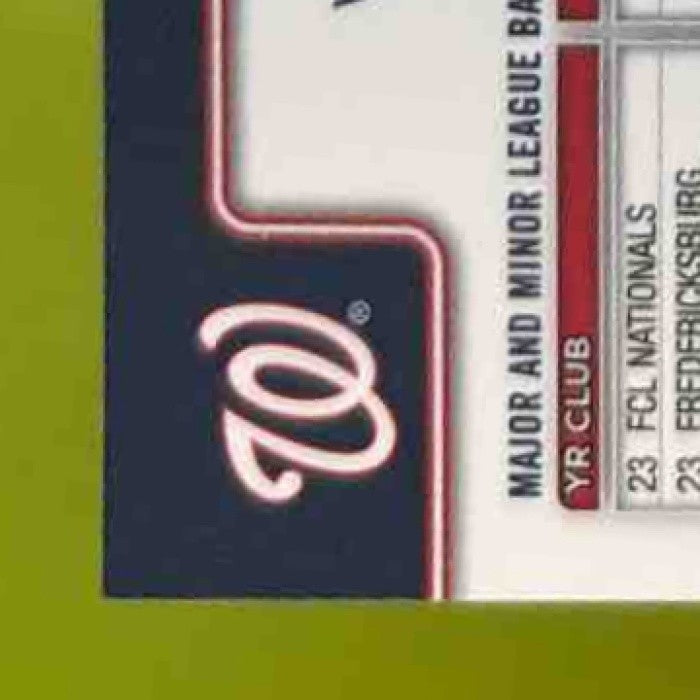 2025 Topps Holiday Dylan Crews Chrome Refractor /499 #HC46 RC Nationals - Sports Cards