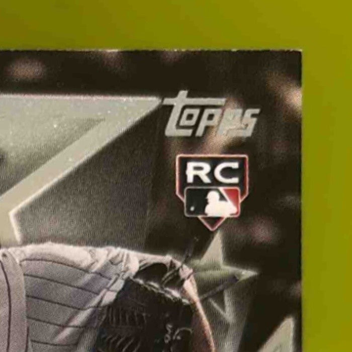 2025 Topps Jairo Iriarte Baseball Stars Auto RC Chicago White Sox - Sports Cards