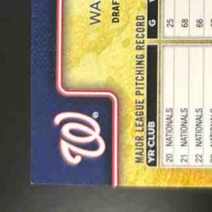 2025 Topps Kyle Finnegan Golden Mirror Variation SSP #254 Washington Nationals - Sports Cards