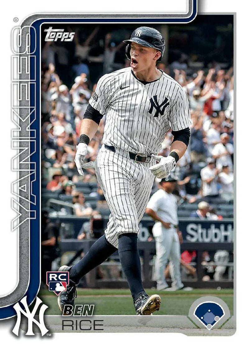 2025 Topps Series 1 Baseball Super Box