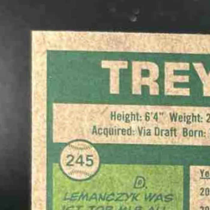 2026 Topps Heritage Trey Yesavage Chrome Green Refractor /99 #245 RC Blue Jays - Sports Cards