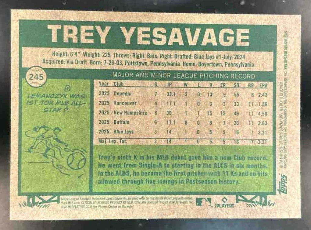 2026 Topps Heritage Trey Yesavage Chrome Green Refractor /99 #245 RC Blue Jays - Sports Cards