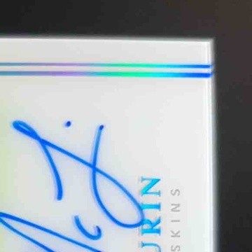 2020 National Treasures Terry McLaurin Material Signatures Prime 15/25 Mem Auto