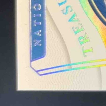 2021 National Treasures Walter Jones Treasured Patches Holo Silver 22/25 Seattle