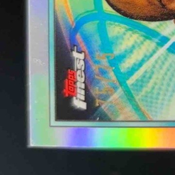 2021-22 Topps Finest Hersey Hawkins Auto Refractor 75/75