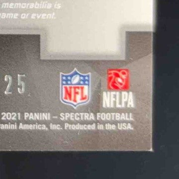 2021 Panini Spectra Travis Etienne Jr. Building Blocks Neon Green 21/25 Jags RC